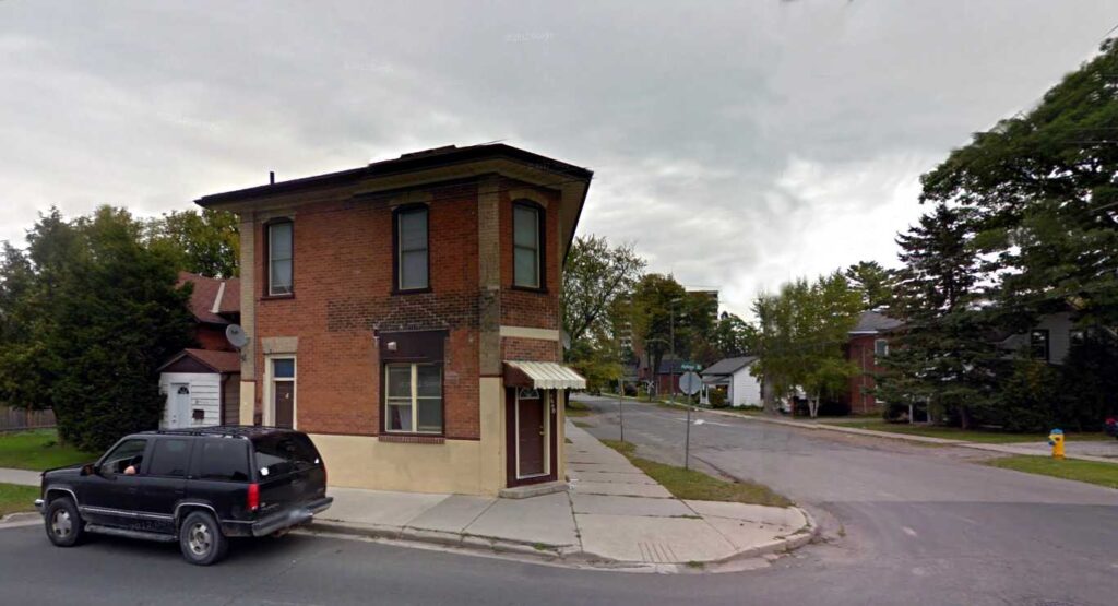 Source: 266 Lake Street, from Google Maps
