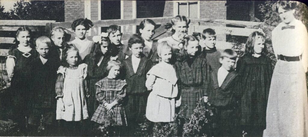SS 11 Cavan School about 1910